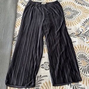 Madewell Texture & Thread Velour Cropped Pull on pants